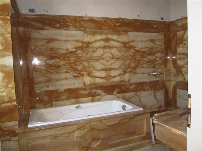 Giallo Siena Bath